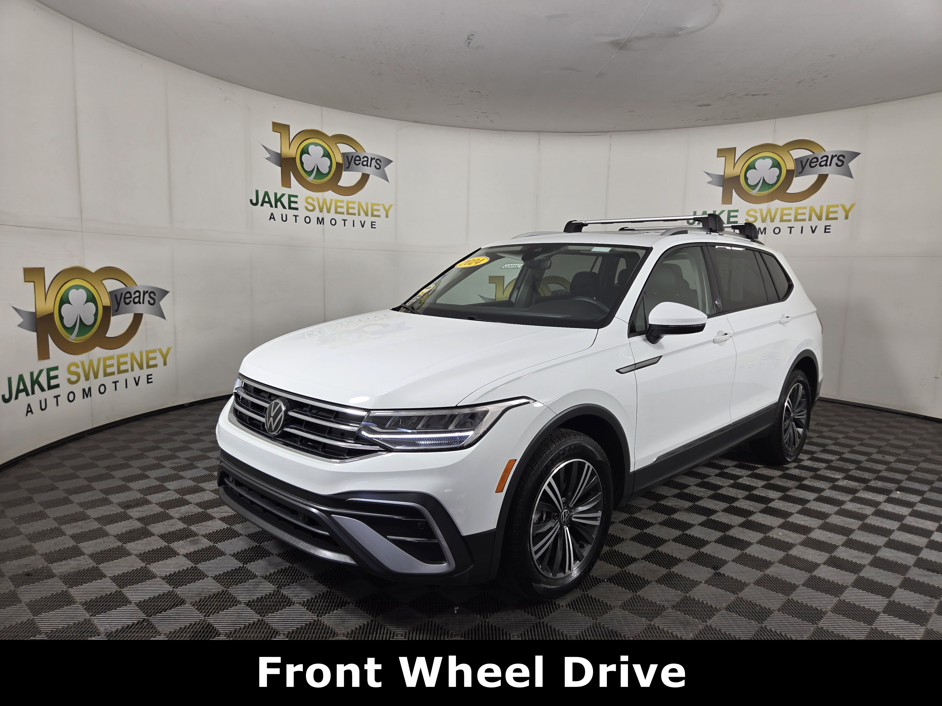 Used 2024 Volkswagen Tiguan Wolfsburg Edition FWD image 3