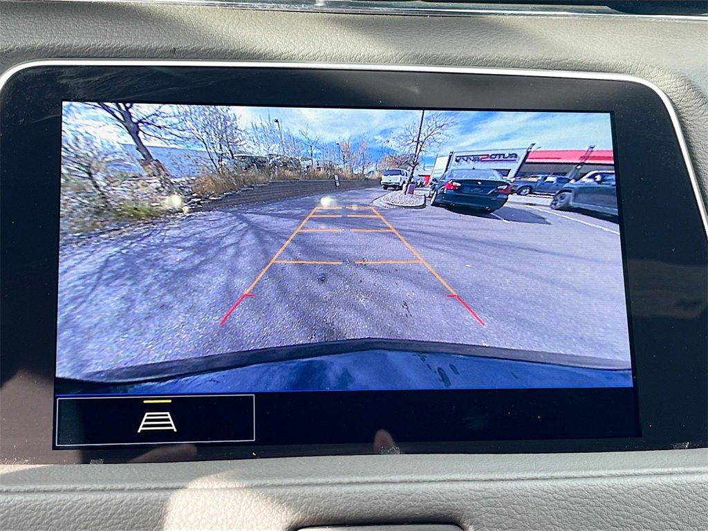 Used 2023 Cadillac XT4 Sport image 32