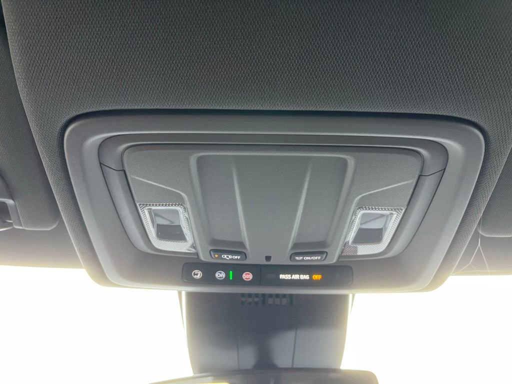 New 2026 Chevrolet Silverado 1500 W/T w/ WT Value Package AWD/4WD image 15