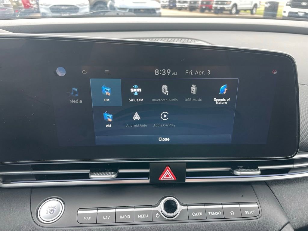 Used 2025 Hyundai Elantra SEL FWD image 16