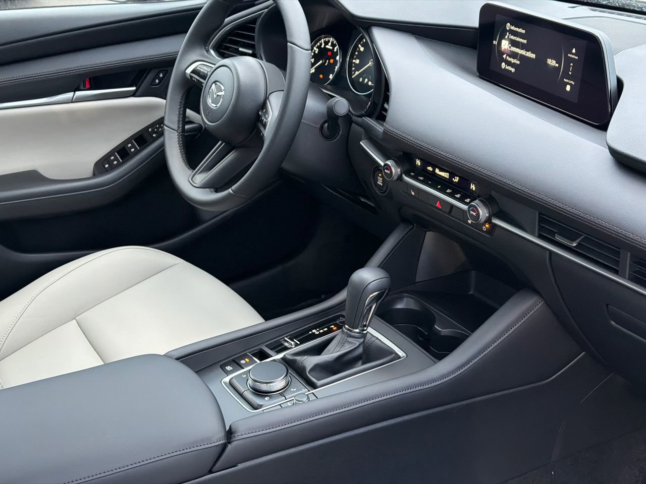 New 2026 MAZDA MAZDA3 2.5 S Sedan w/ Preferred Pkg image 7