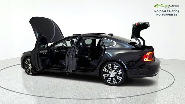 Used 2023 Volvo S90 B6 Plus AWD/4WD image 16
