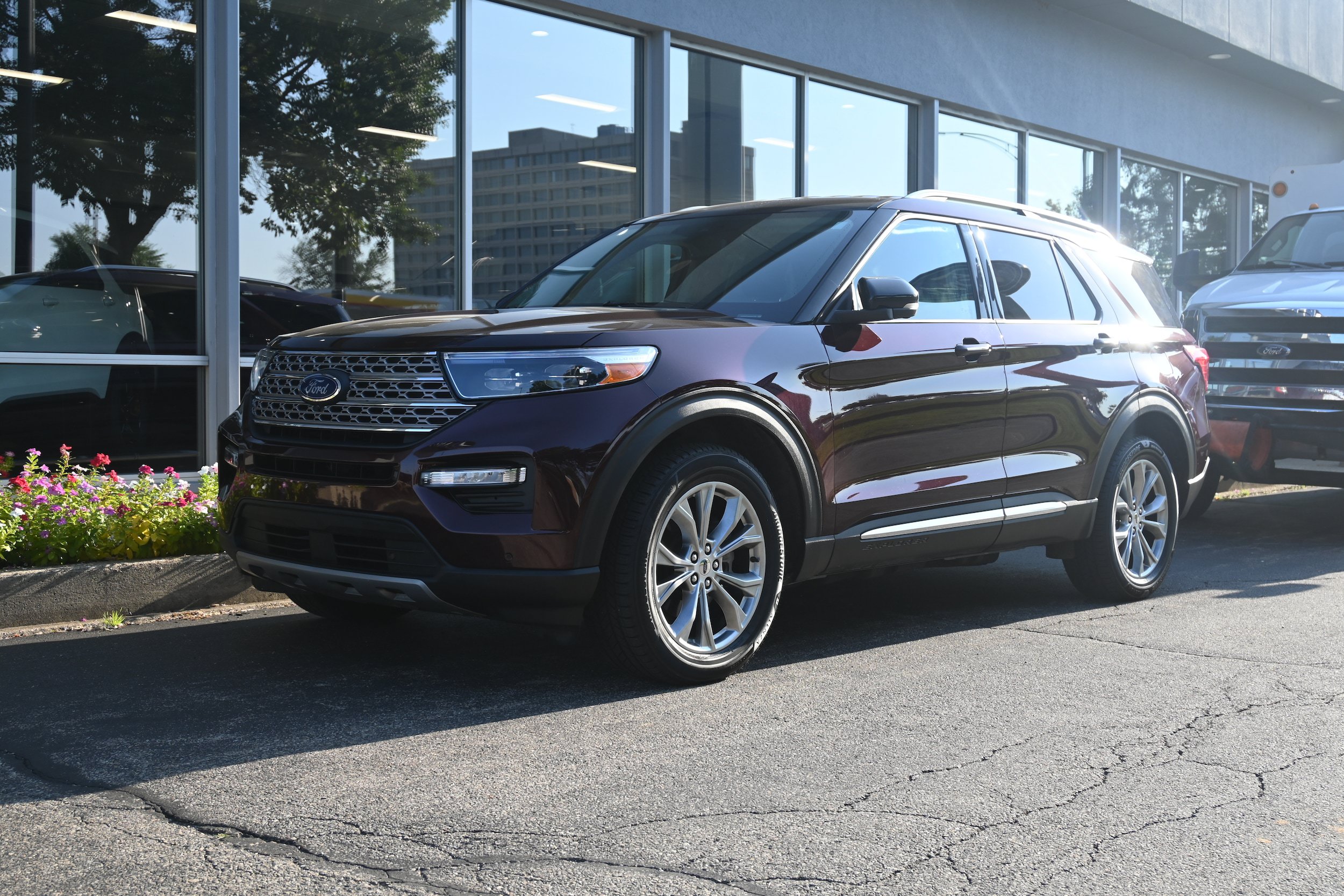 Used 2022 Ford Explorer Limited w/ Equipment Group 301A