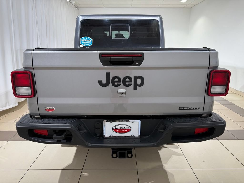 Used 2020 Jeep Gladiator Sport w/ Quick Order Package 24S AWD/4WD image 4