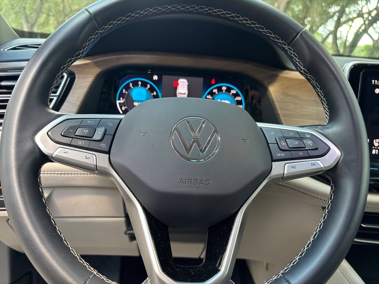 Used 2026 Volkswagen Atlas SE FWD image 29