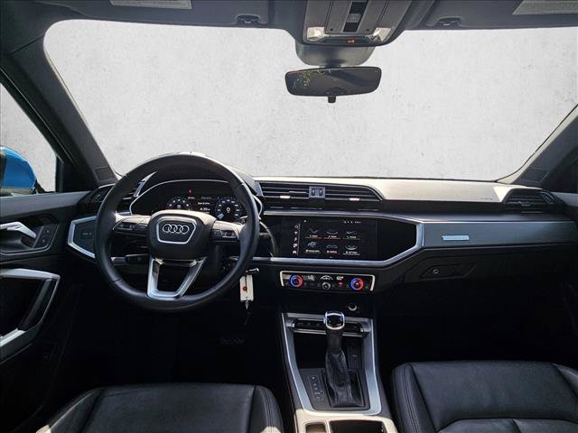 Used 2022 Audi Q3 2.0T Premium AWD/4WD image 17