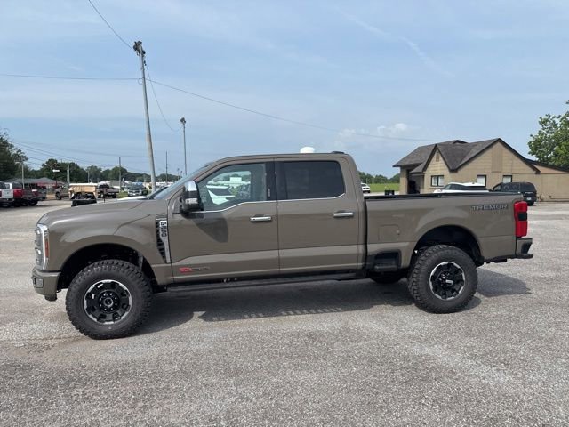 New 2026 Ford F250 Platinum w/ Platinum Plus Package AWD/4WD image 2