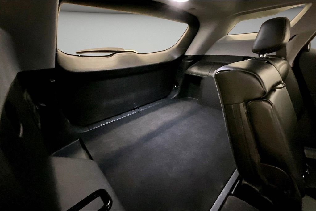 Used 2021 GMC Terrain SLT AWD/4WD image 25