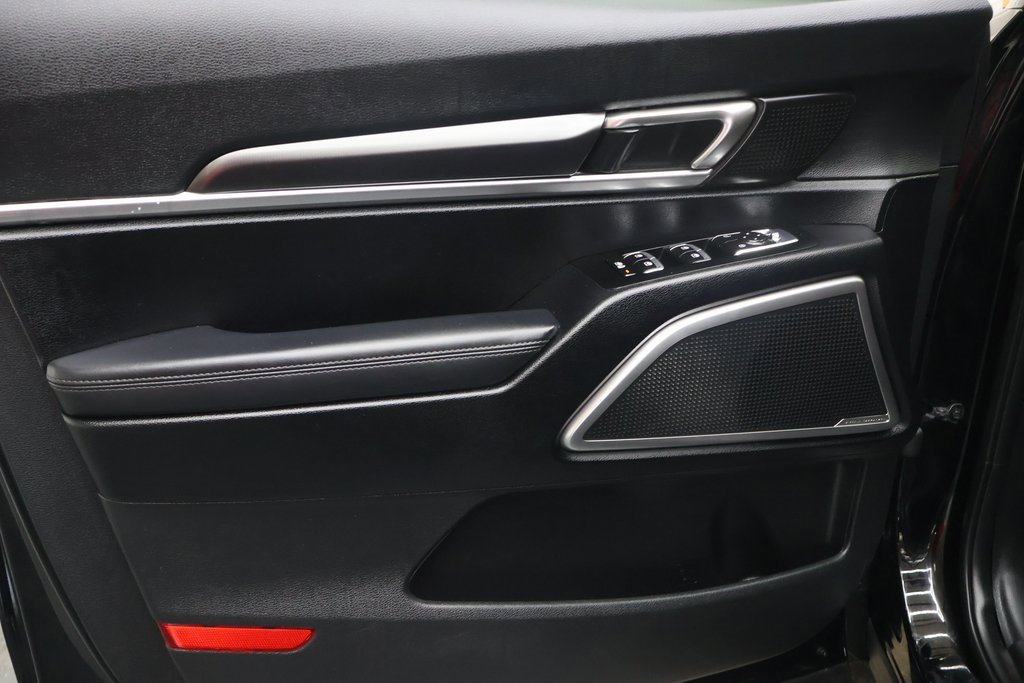 Used 2024 Kia Telluride LX image 17