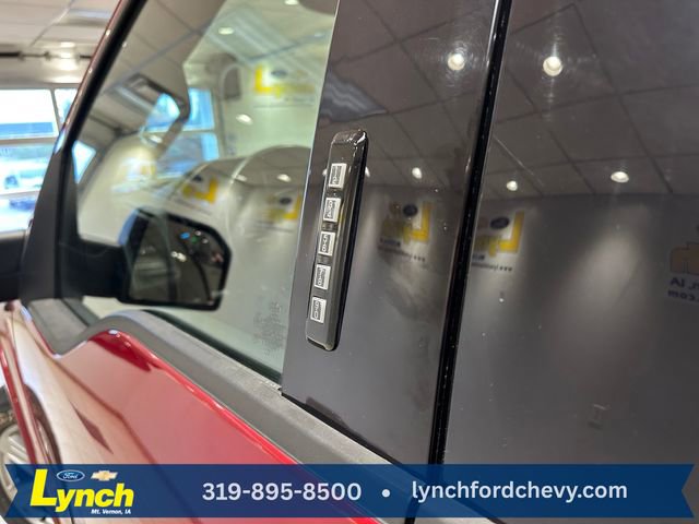 Used 2019 Ford F150 XLT w/ Equipment Group 302A Luxury AWD/4WD image 13