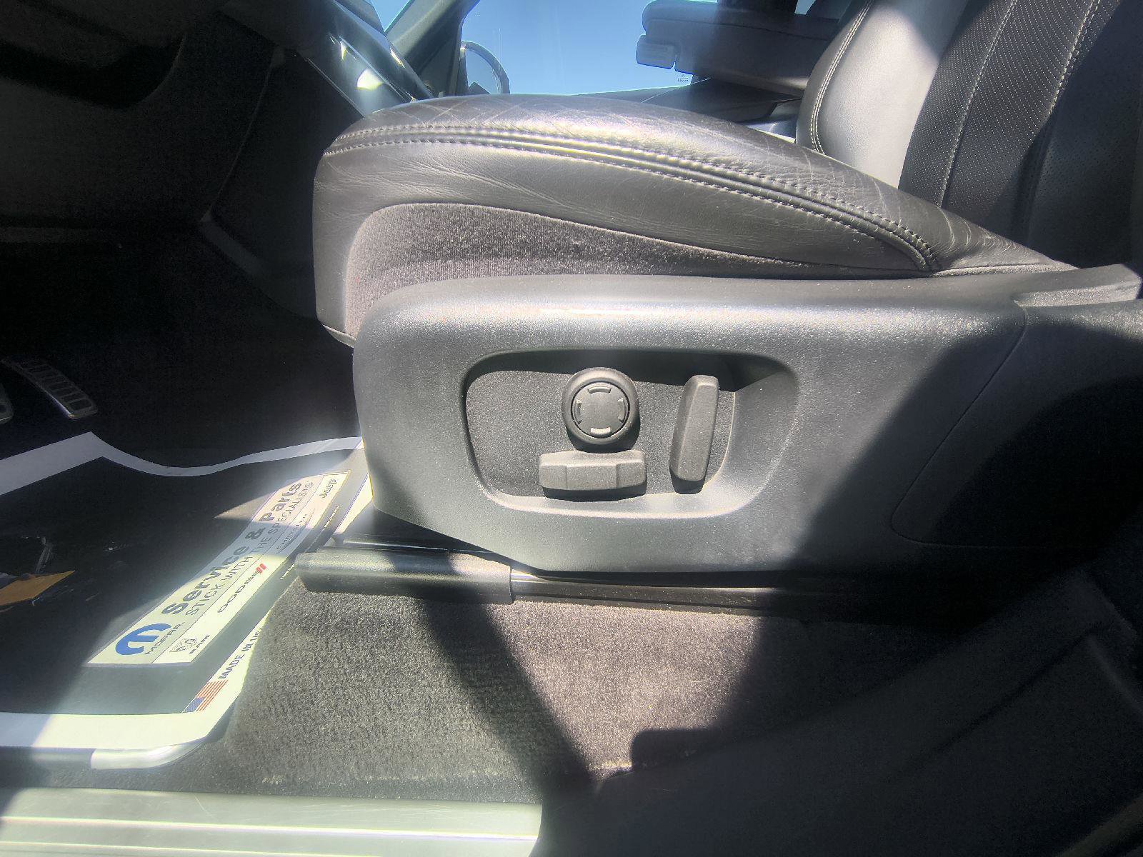 Used 2018 Land Rover Range Rover Sport Supercharged image 12