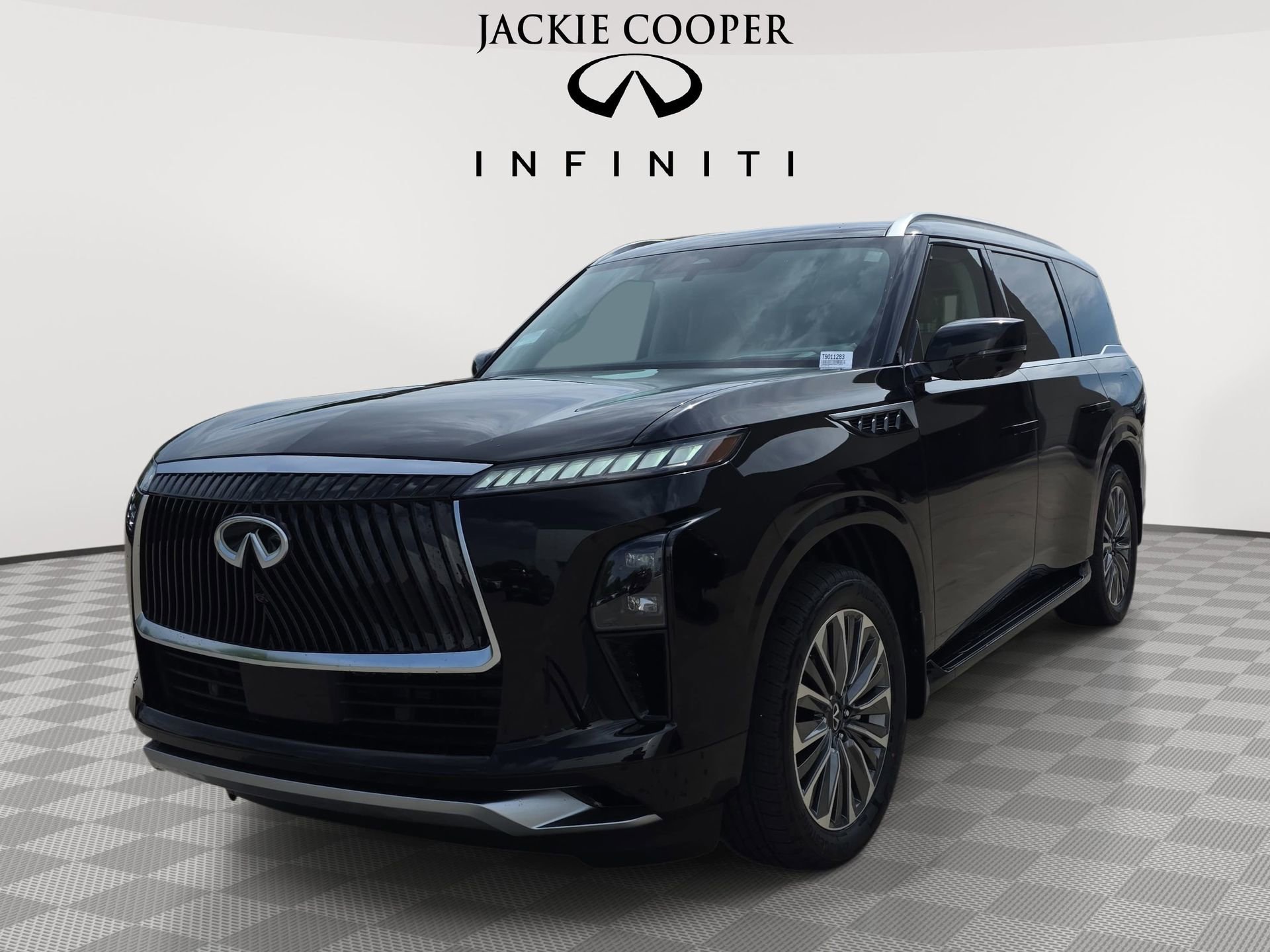 New 2026 INFINITI QX80 Luxe