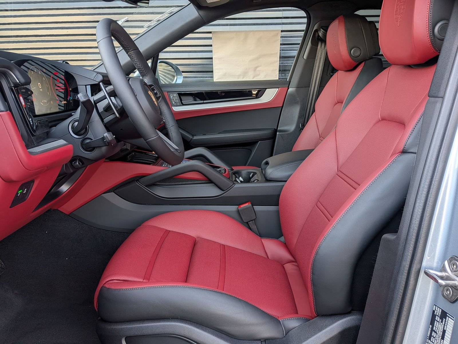 New 2026 Porsche Cayenne Coupe AWD/4WD image 5