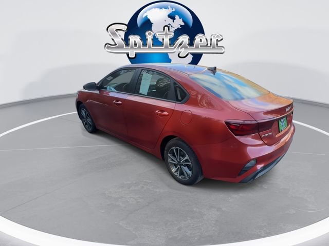 Used 2022 Kia Forte LXS image 7