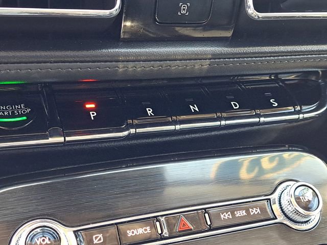 Certified 2022 Lincoln Nautilus Reserve w/ Equipment Group 201A image 19