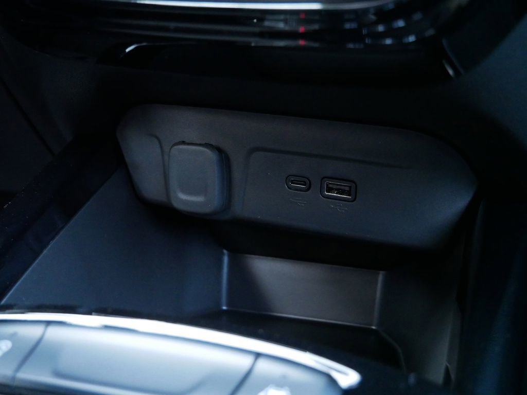 New 2026 Chevrolet Trax RS w/ Driver Confidence Package FWD image 26