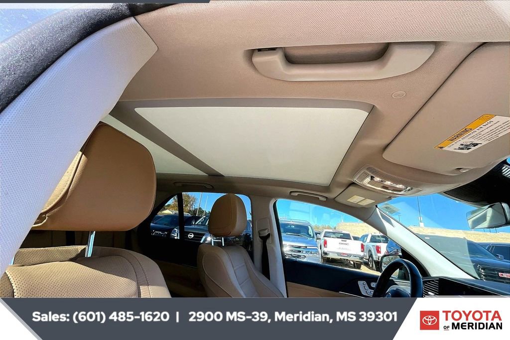 Used 2025 Mercedes-Benz GLE 350 4MATIC image 15