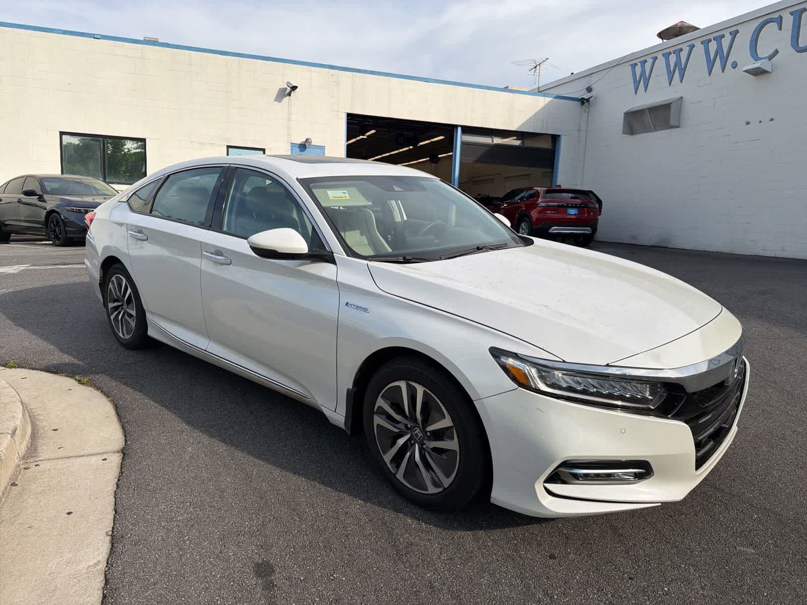 Used 2019 Honda Accord Touring image 13