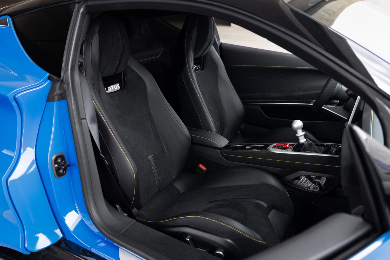 Used 2024 Lotus Emira First Edition image 45