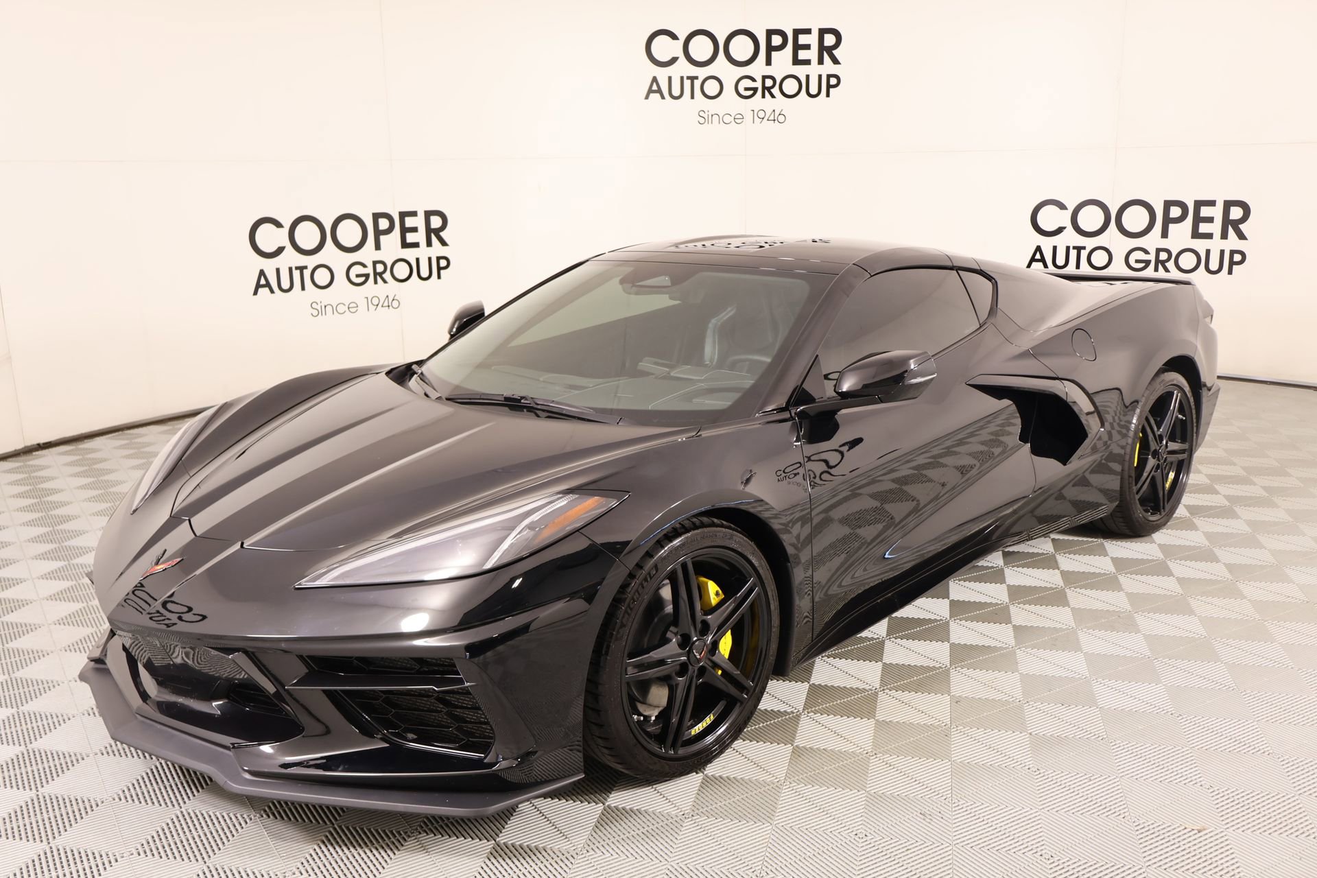 Used 2026 Chevrolet Corvette Stingray Coupe w/ 1LT RWD image 9