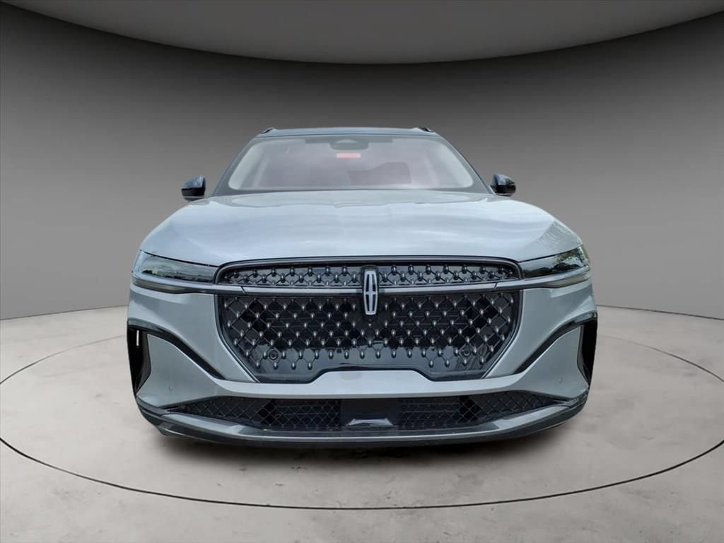 New 2025 Lincoln Nautilus Reserve w/ Jet Appearance Package AWD/4WD image 11