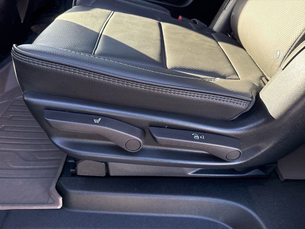 Certified 2024 GMC Yukon XL Denali image 48