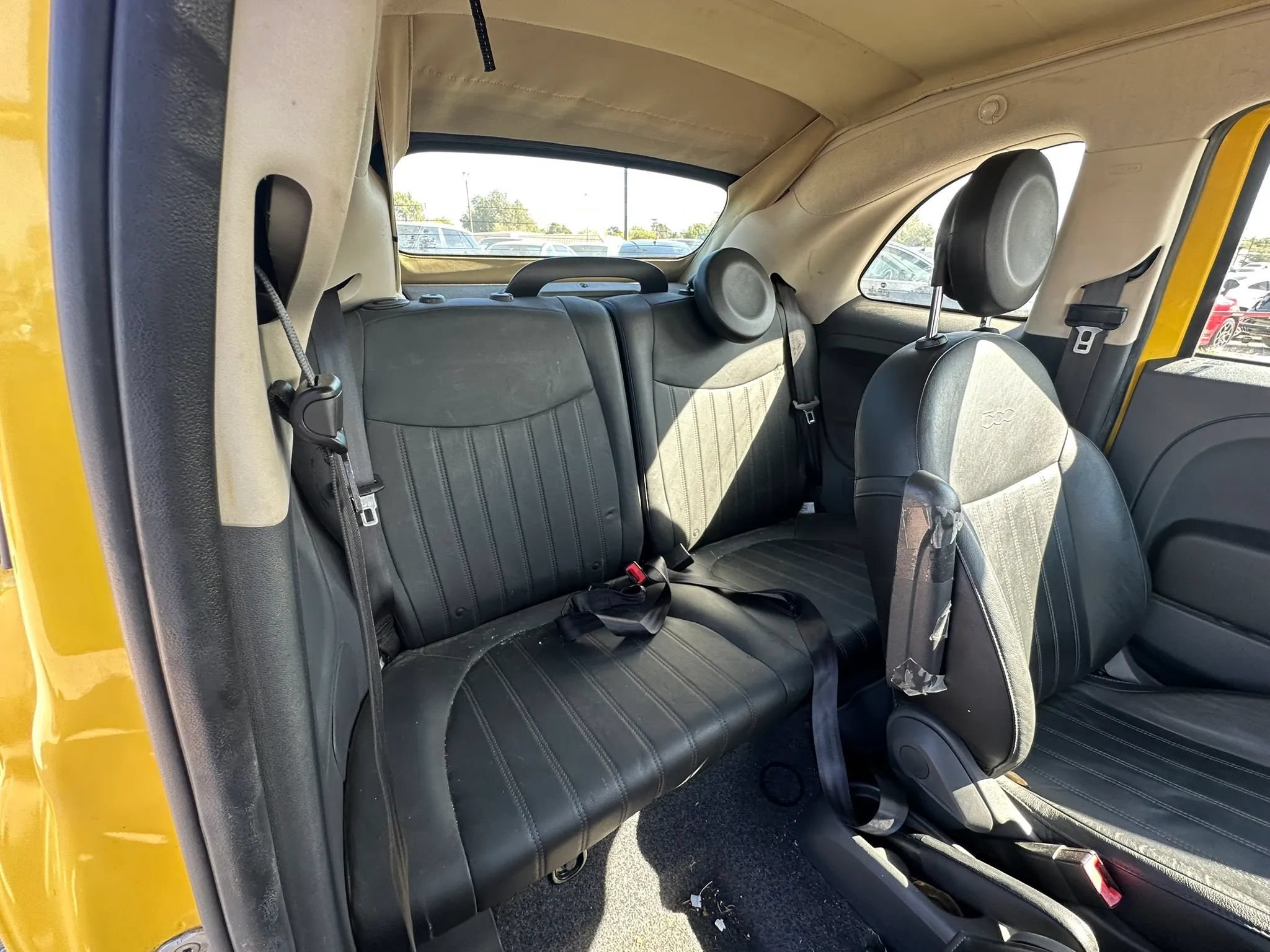 Used 2017 FIAT 500 Lounge FWD image 25