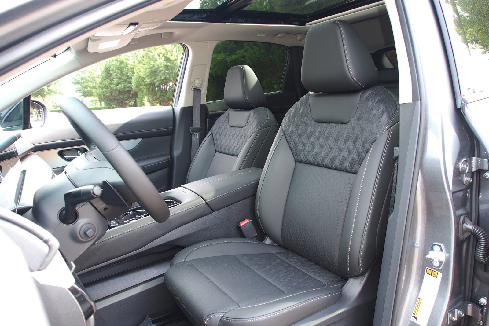New 2026 Nissan Murano Platinum w/ Cargo Package AWD/4WD image 16