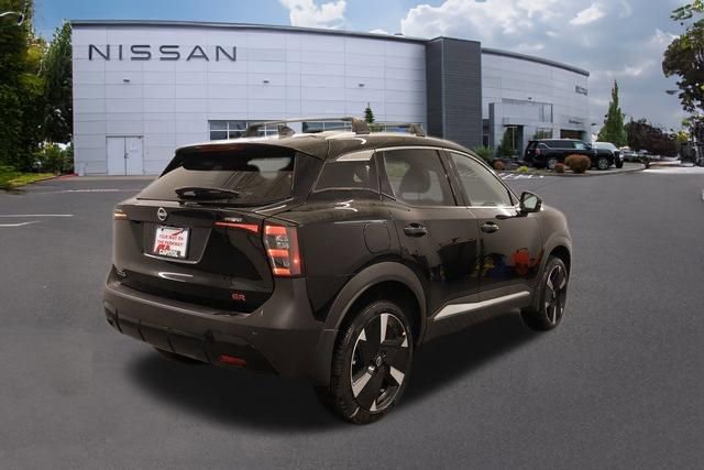 New 2026 Nissan Kicks SR w/ Cold Weather Package FWD image 2