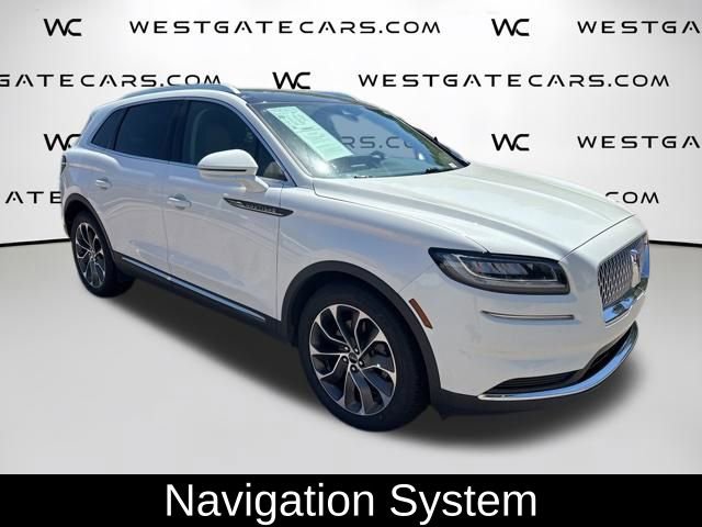 Used 2021 Lincoln Nautilus Reserve FWD image 4
