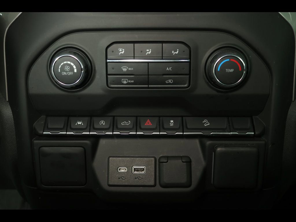 Used 2022 Chevrolet Silverado 1500 Custom Trail Boss w/ LPO, Dark Essentials Package image 28