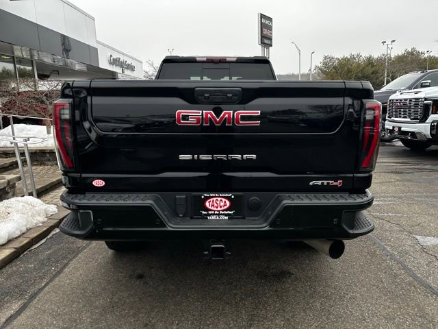 Used 2024 GMC Sierra 3500 AT4 w/ AT4 Premium Plus Package image 6