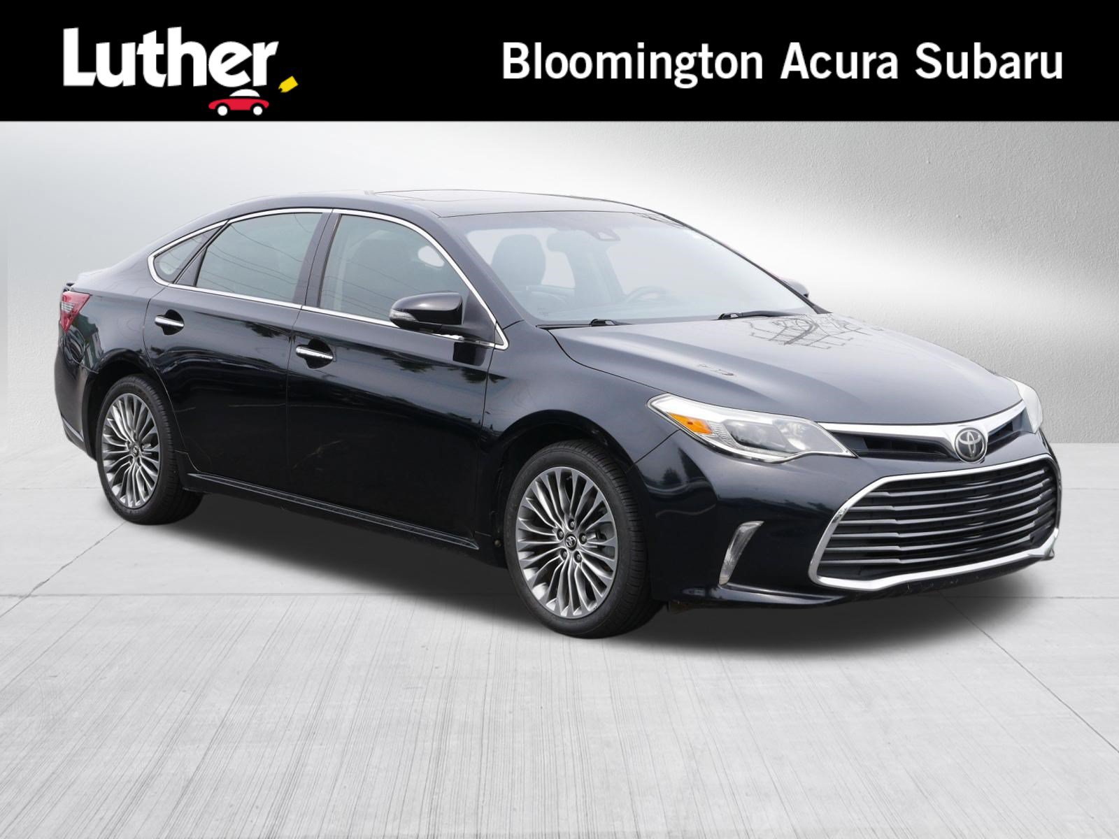 Used 2016 Toyota Avalon Limited w/ Toyota Safety Sense Package