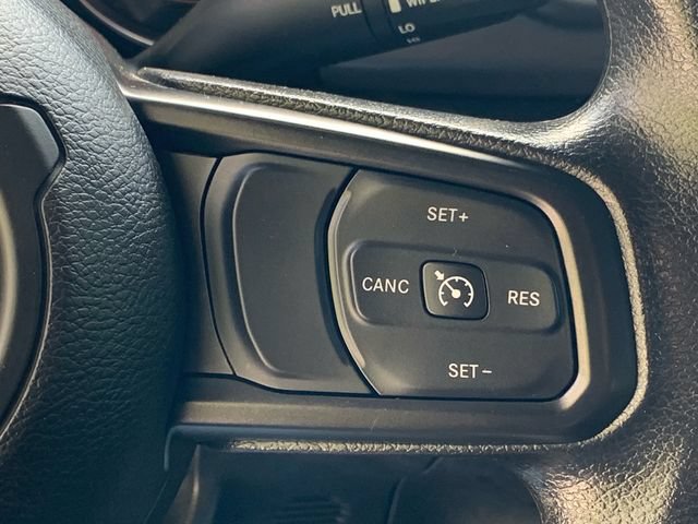 Used 2022 Jeep Wrangler Unlimited Sport AWD/4WD image 27
