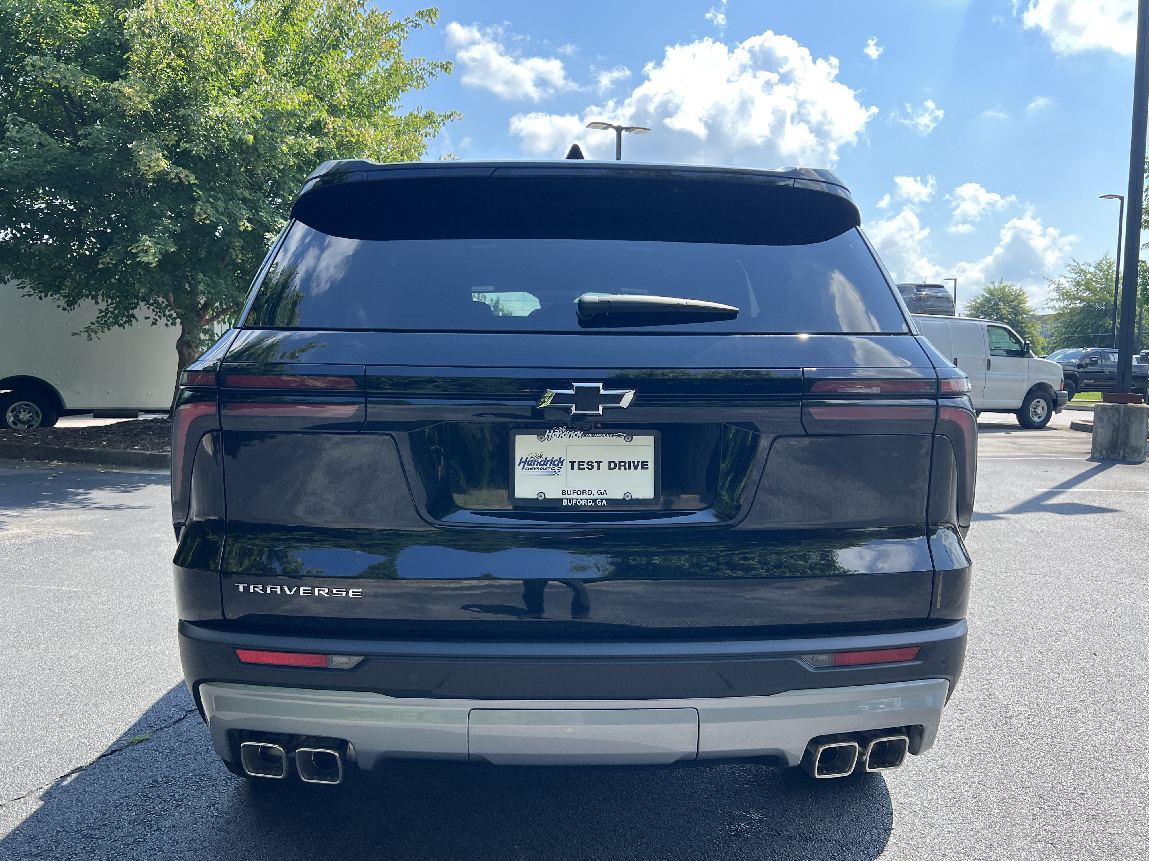 New 2026 Chevrolet Traverse LT FWD image 8