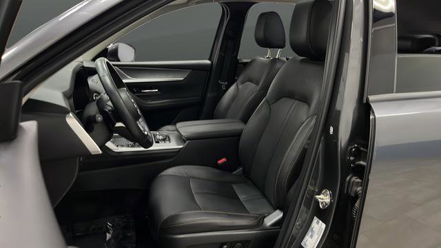 Used 2024 MAZDA CX-90 Plug-In Hybrid w/ Preferred AWD/4WD image 9