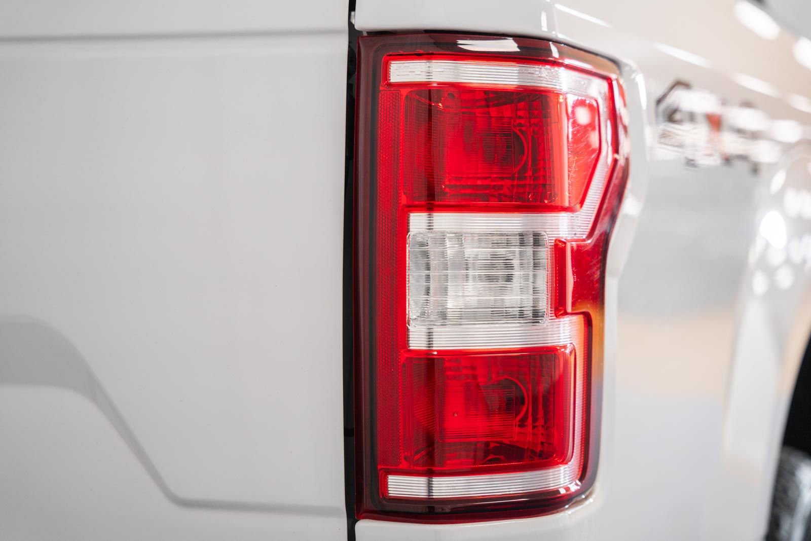 Used 2018 Ford F150 XLT w/ Equipment Group 302A Luxury image 7