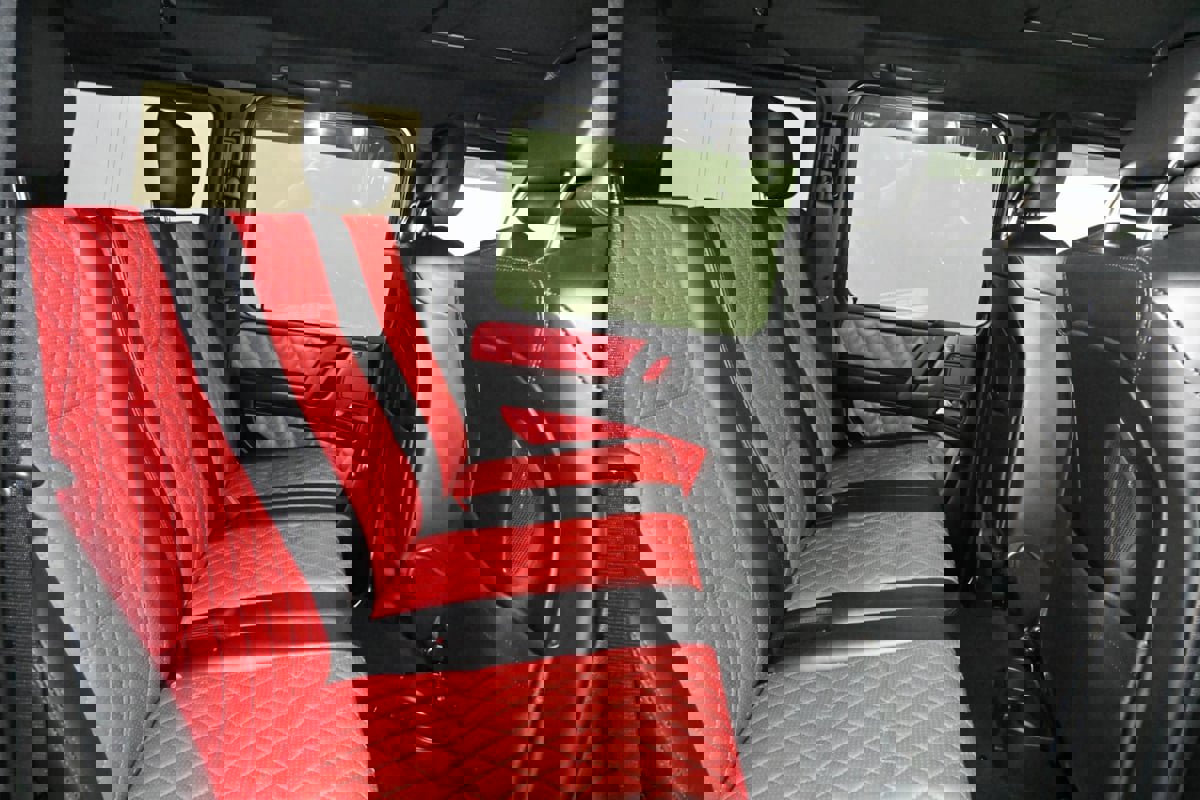 Used 2018 Mercedes-Benz G 65 AMG 4MATIC image 14