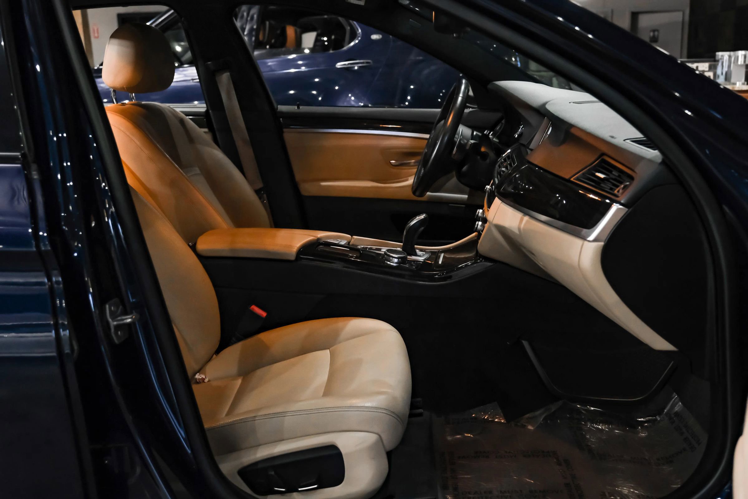 Used 2016 BMW 528i Sedan image 31