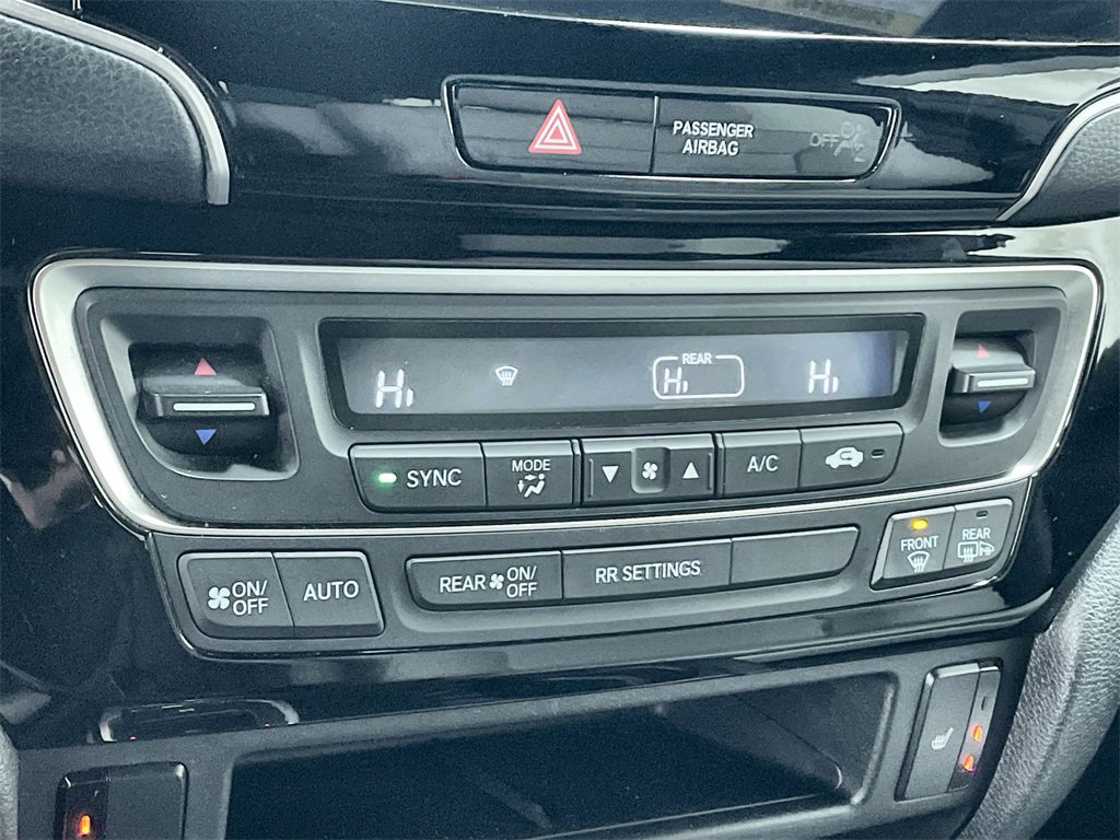 Certified 2019 Honda Passport Touring image 28
