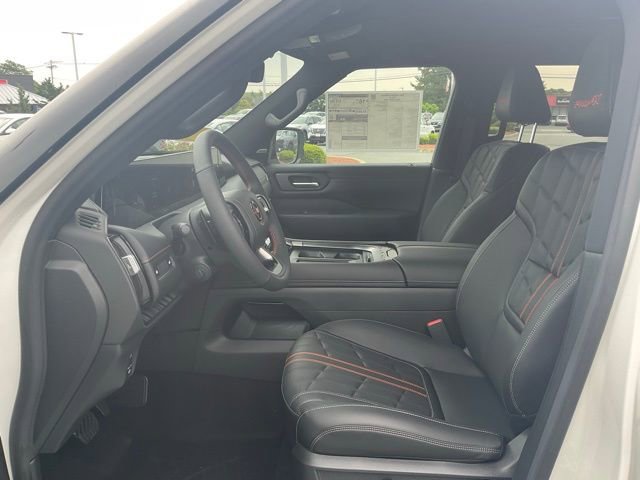 New 2025 Nissan Armada PRO-4X image 13