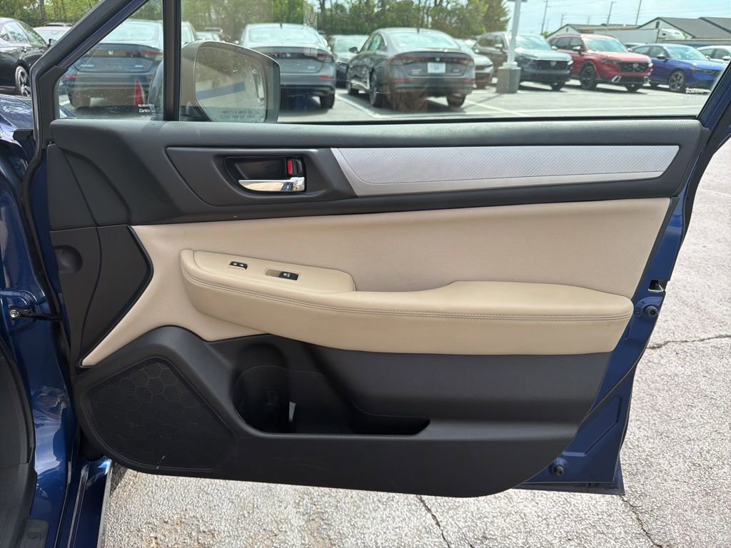 Used 2017 Subaru Legacy 2.5i Premium AWD/4WD image 24