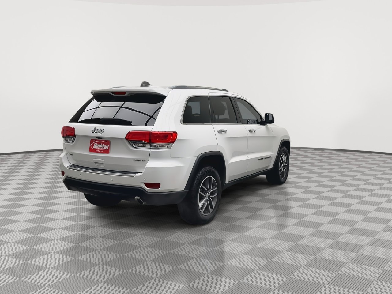 Used 2018 Jeep Grand Cherokee Limited image 38