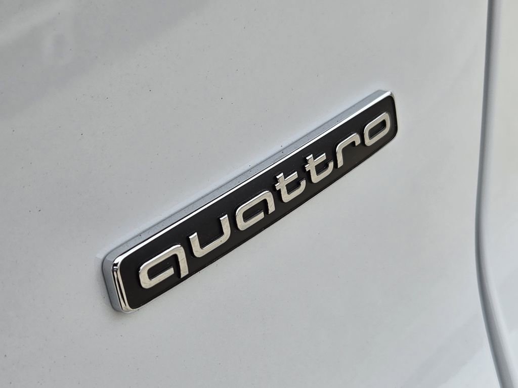 New 2026 Audi Q3 quattro 2.0T image 14