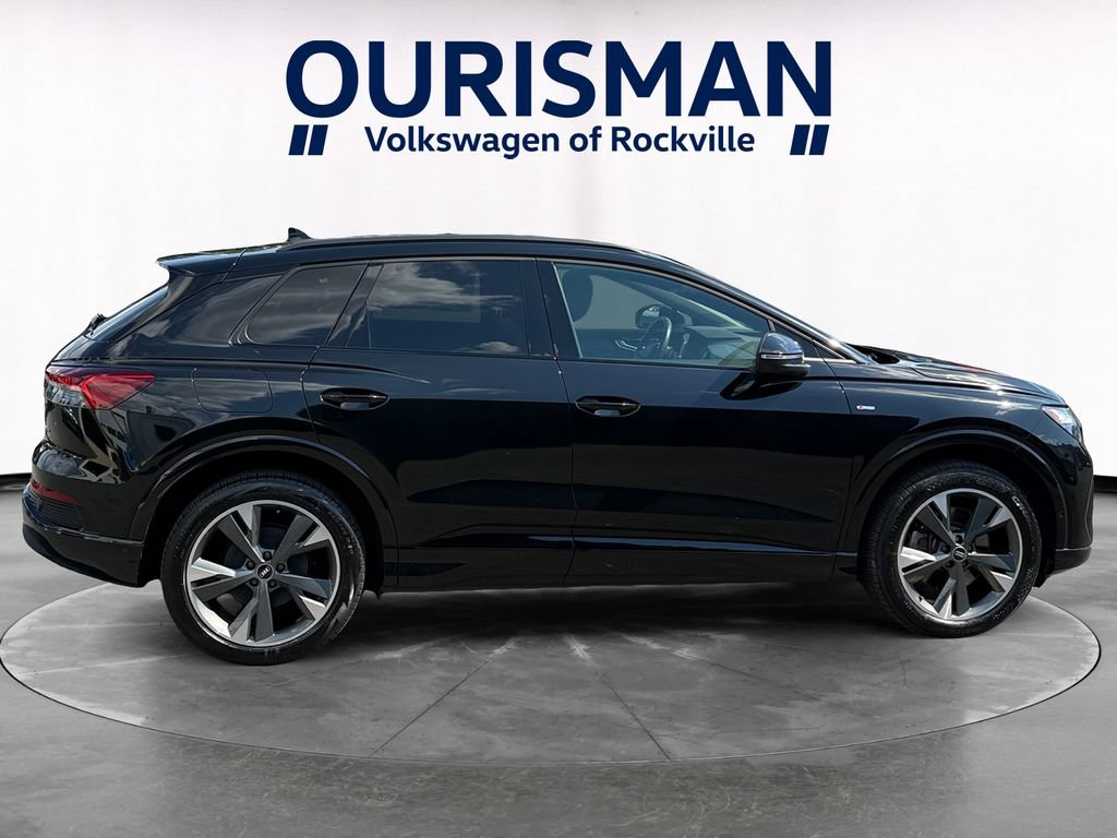 Used 2023 Audi Q4 e-tron Premium Plus w/ Premium Plus AWD/4WD image 7