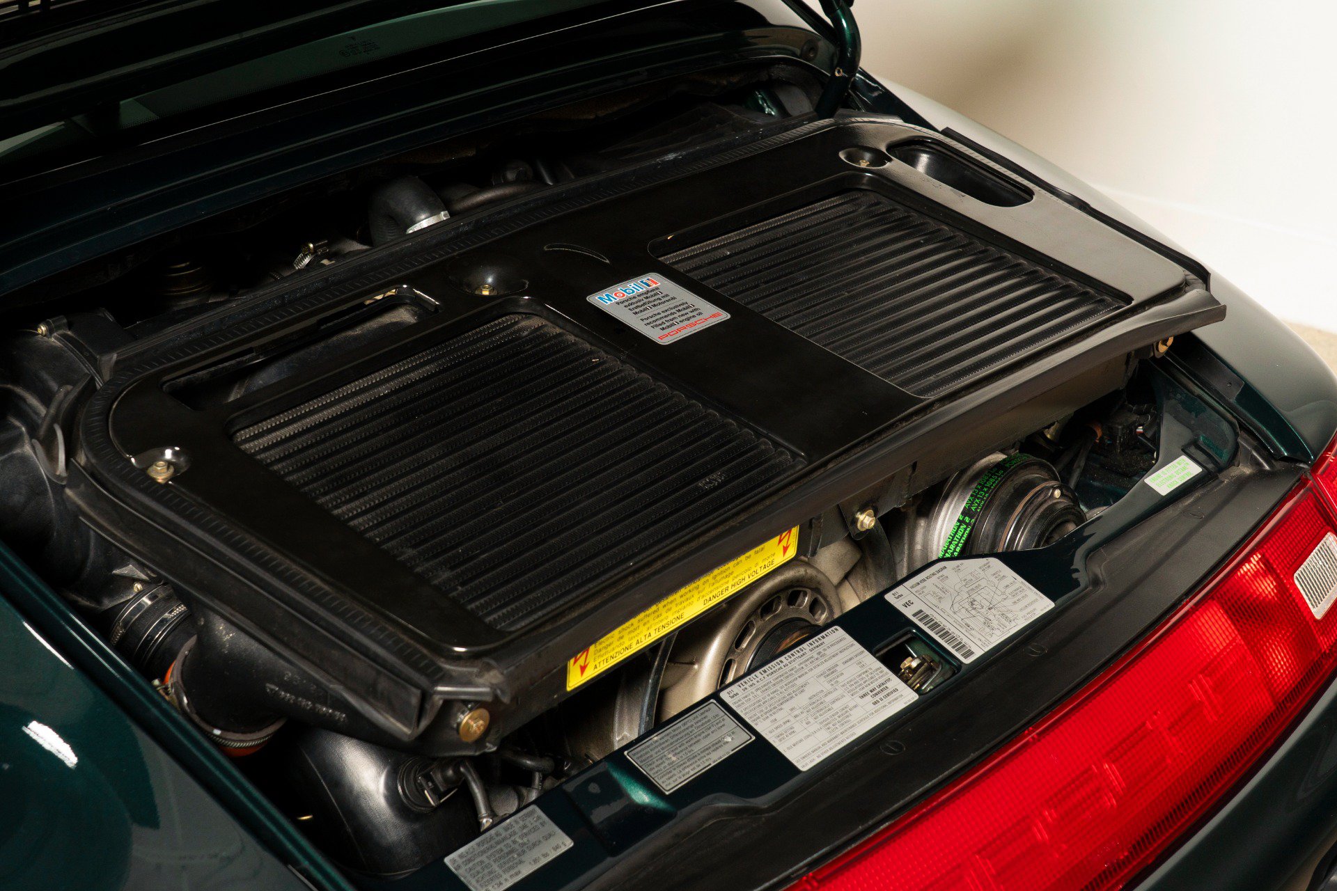 Used 1997 Porsche 911 Turbo S AWD/4WD image 14