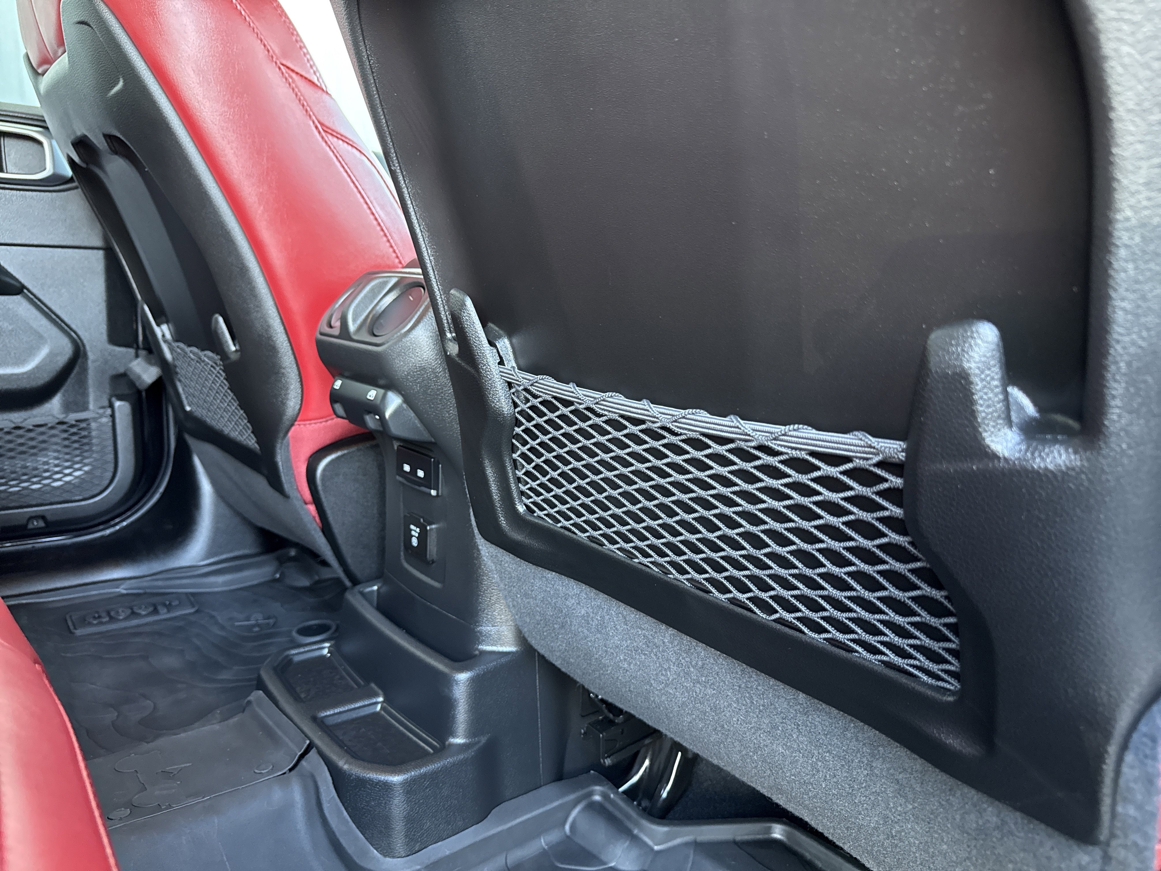 Used 2024 Jeep Wrangler Rubicon 392 image 71