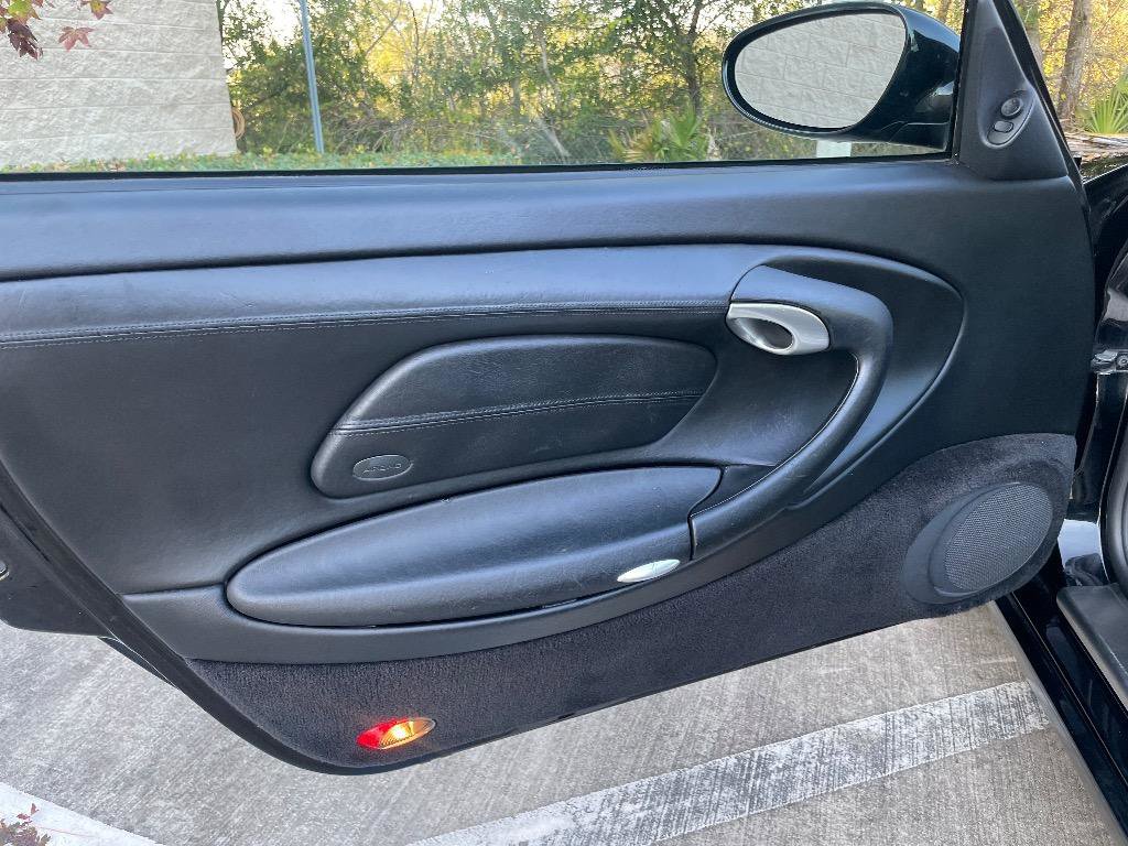 Used 1999 Porsche 911 Carrera image 10