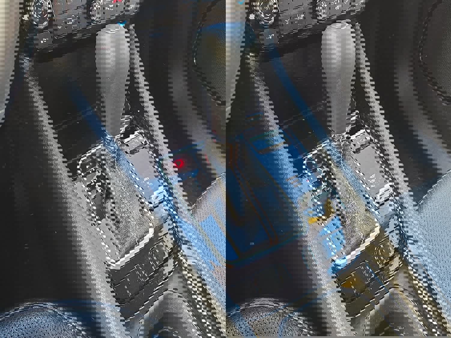 Used 2022 Jeep Compass Limited w/ Elite Group image 12