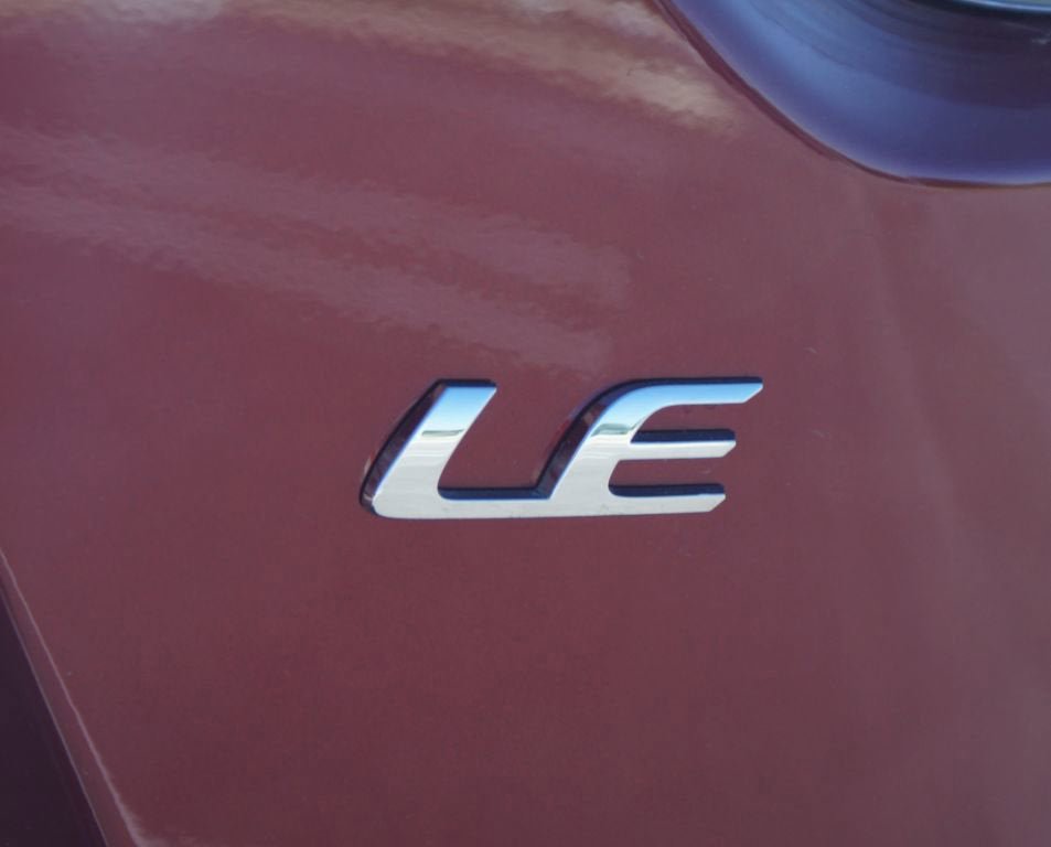 Used 2025 Toyota Corolla LE image 17